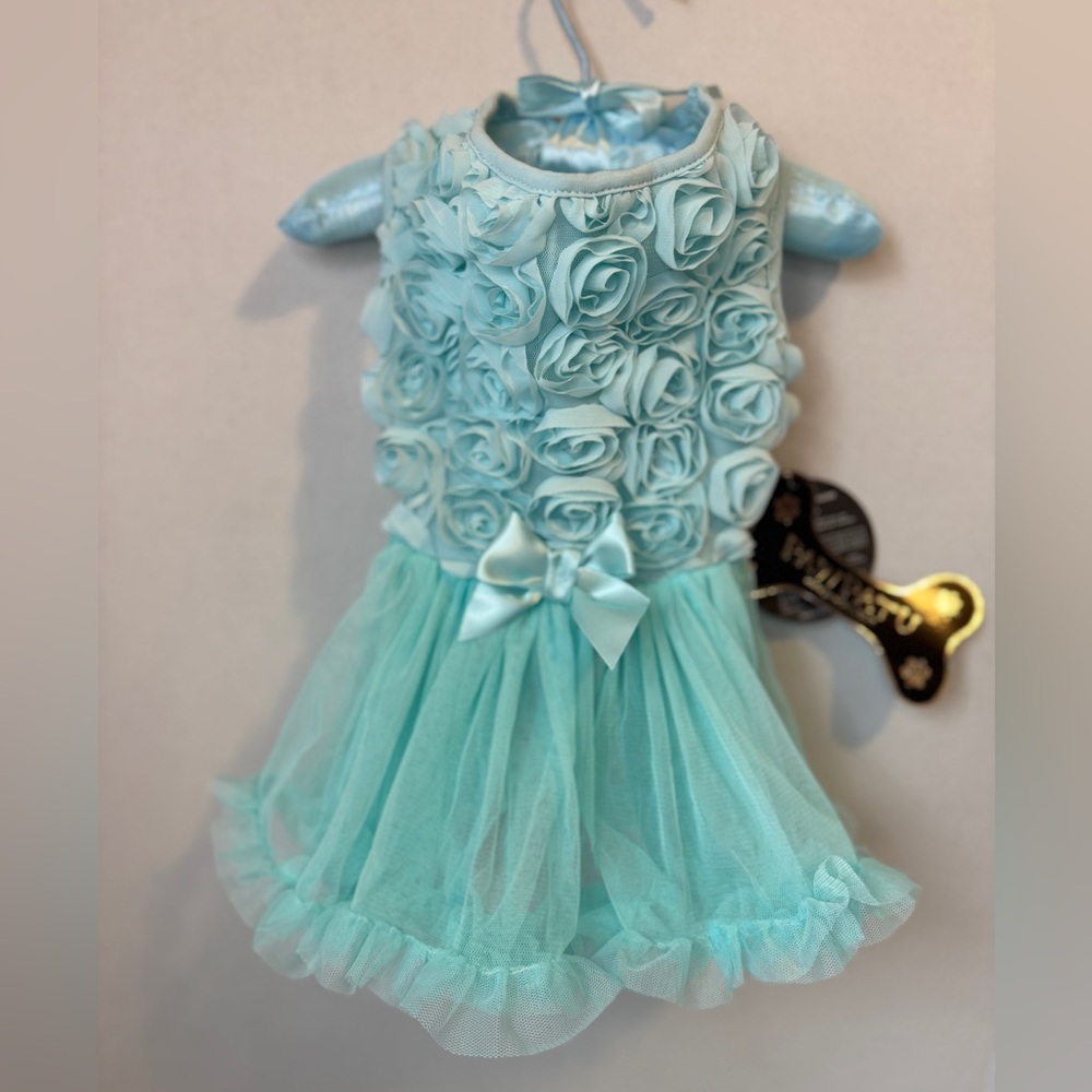 🐾 🩷 Adorable Aqua Rosette Diva Doggie or “Chubby” Kitty Dress 😂 Size M